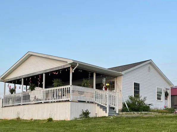 156 Cornhusker Ln, Masontown, WV 26542