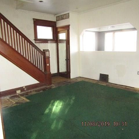 2nd image of 39 Allen St