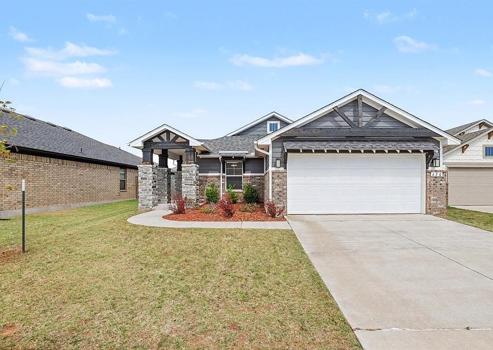 1st image of 620 Caladium Dr