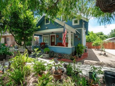 420 E Alvarado St, Pomona, CA, 91767