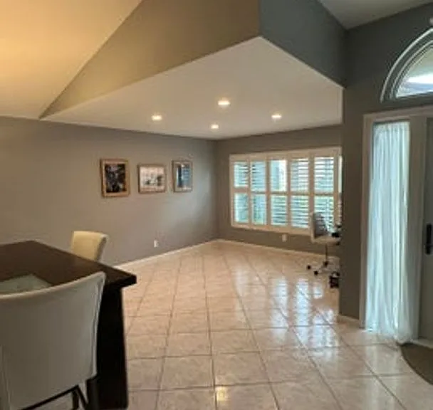 8202 White Rock Cir — Photo 5