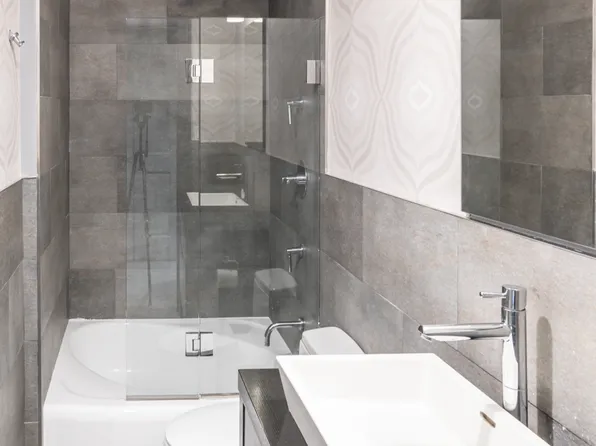 248 East 32nd Street image 11 of 14