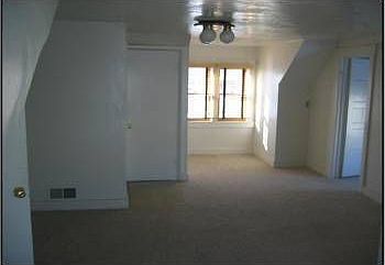 4th image of 1134 E Browning Ave