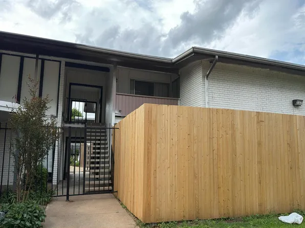 2627 Douglas Ave APT 121, Dallas, TX 75219