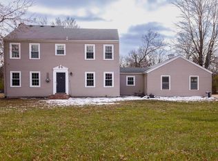 5650 SW Lincolnshire Cir, Topeka, KS 66610