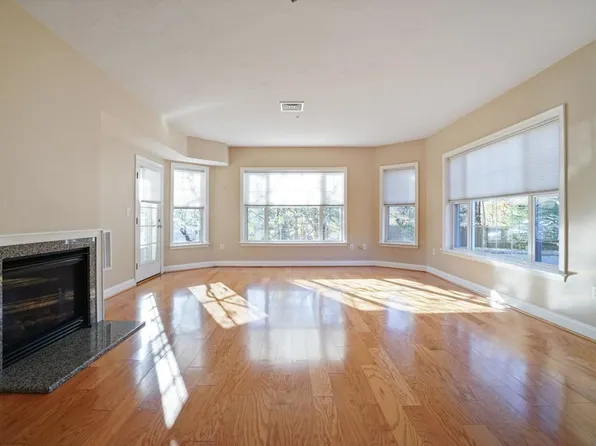 295 Salem St, Woburn, MA