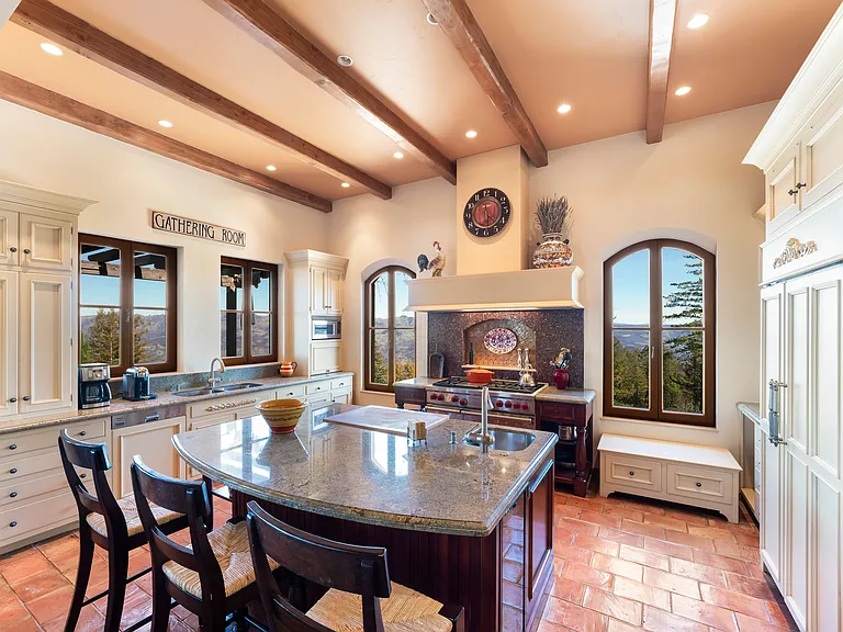 2110 Diamond Mountain Rd — Photo 13