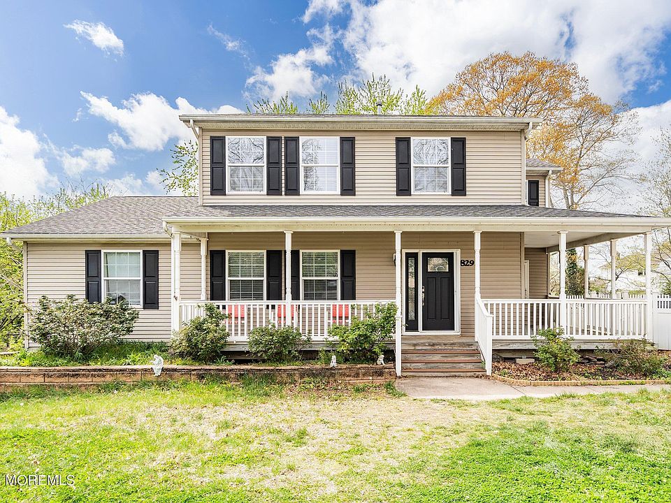 1st image of 829 Knight Street