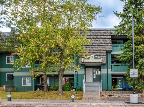 315 E Southampton Dr SW #2312, Calgary, AB T2W 2T6
