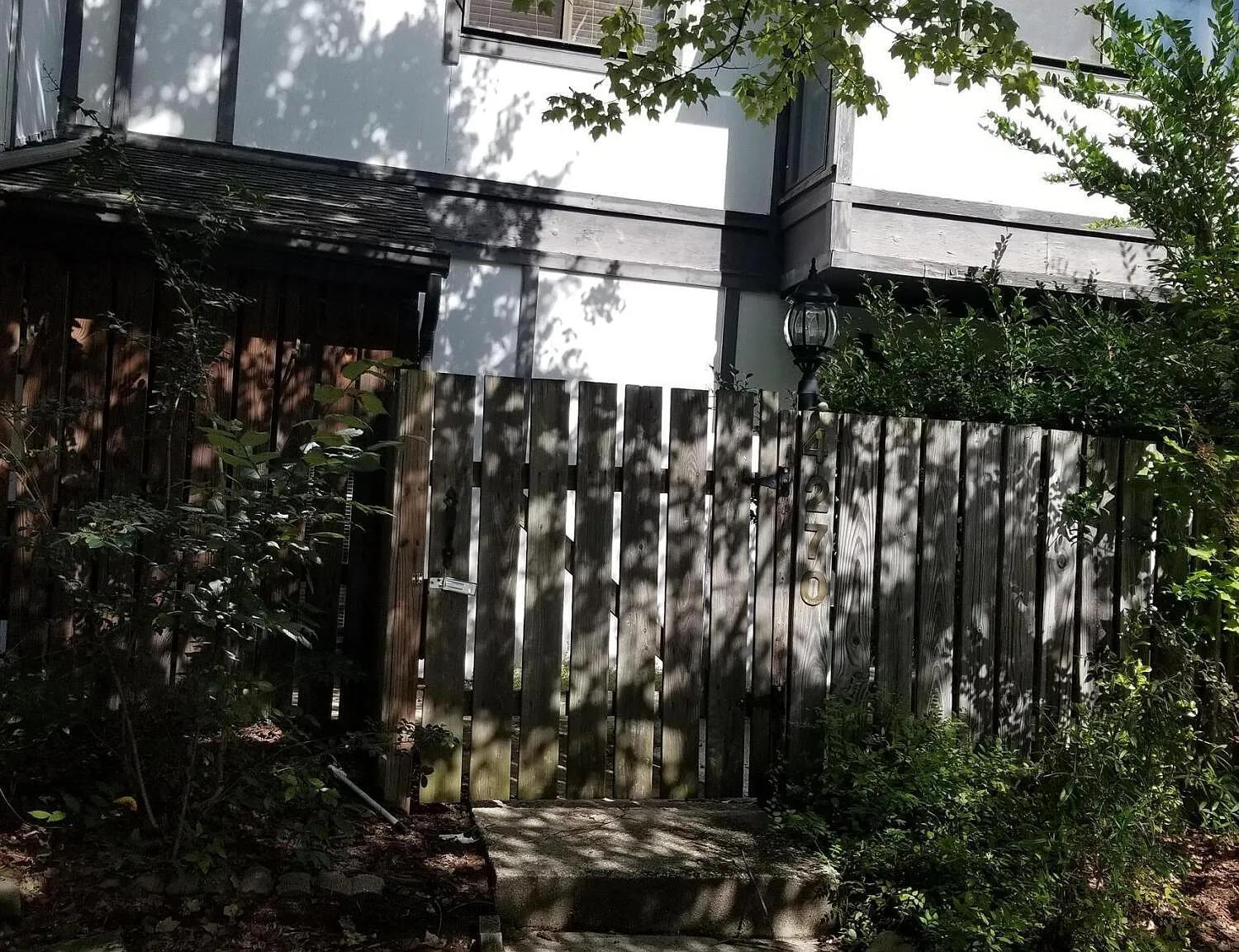 3 bed, 2.5 bath, $1,295 — Photo 2