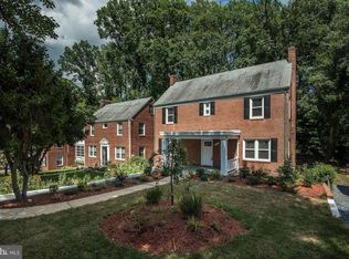 2132 32nd Pl SE, Washington, DC
