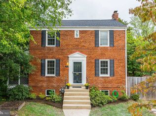 2039 N Vermont St, Arlington, VA 22207