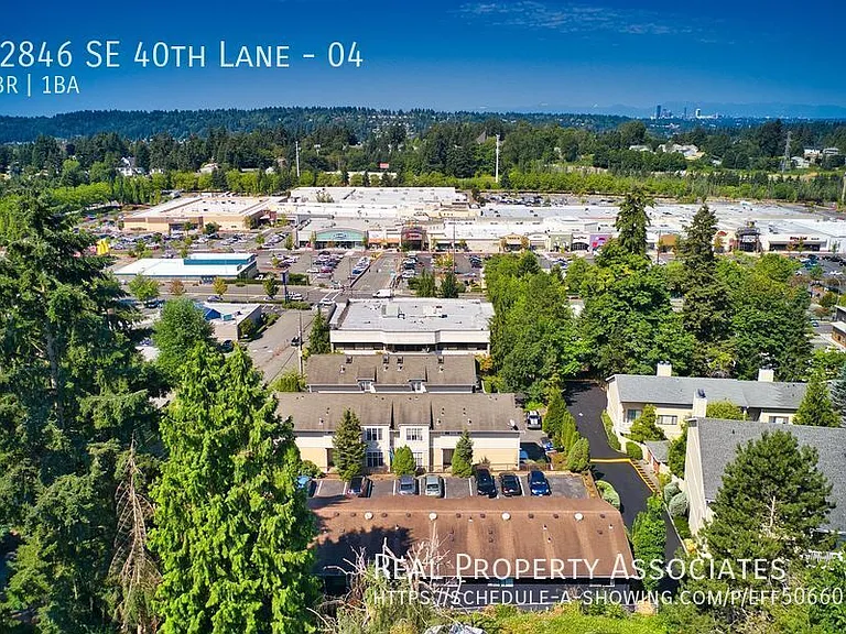 12846 SE 40th Ln #4 — Photo 14