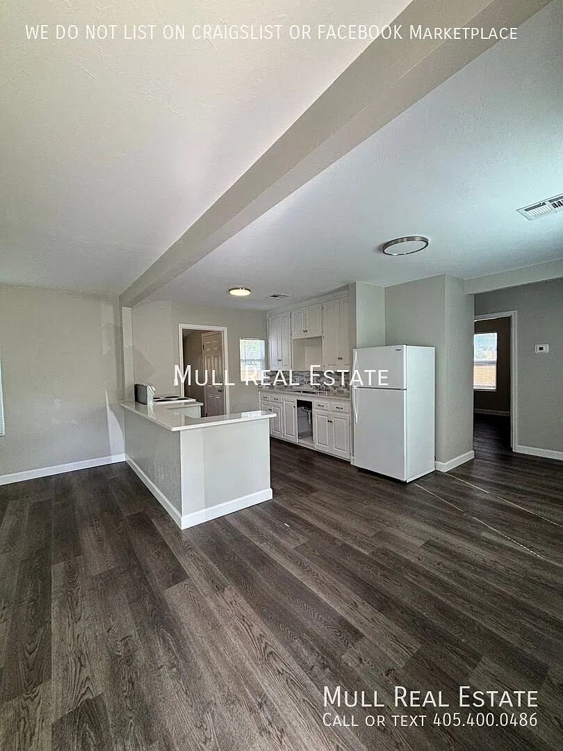 Top to bottom Renovated 2 bed 1 bath home for rent in NW OKC! — Photo 4