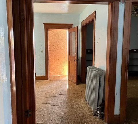 3rd image of 123 E Matson Ave