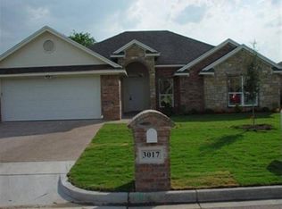 3017 Pueblo Dr, Woodway, TX 76712