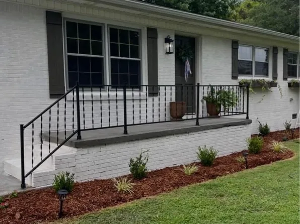 711 Grand Ave, Muscle Shoals, AL 35661