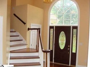 6 Cutting Horse Ct, Simpsonville, SC 29680