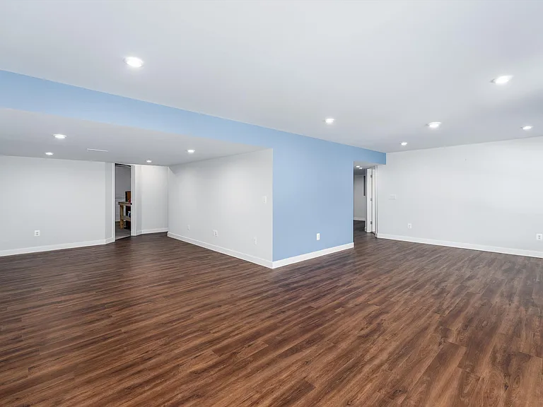 93 Archer Dr — Photo 57
