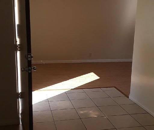 3rd image of 13508 Ramona Blvd