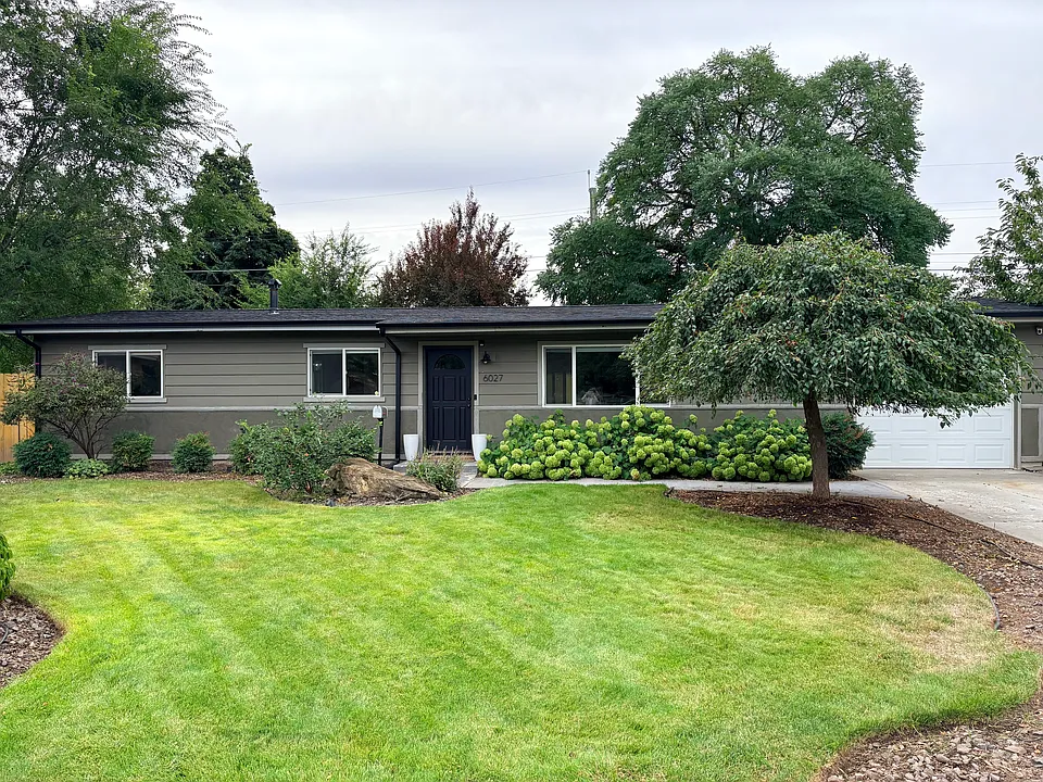 6027 W Poplar Dr