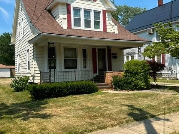 2023 W 10th St, Ashtabula, OH 44004