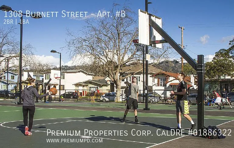1308 Burnett St #B — Photo 17