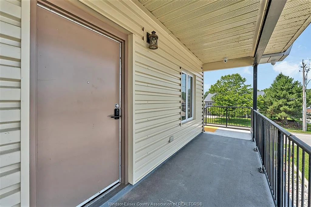 2 bed, 1019 sqft, $2,000 — Photo 4