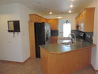 5th image of 104 Teal Dr
