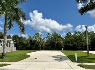 1200 Diamond Lake CIR, NAPLES, FL 34114