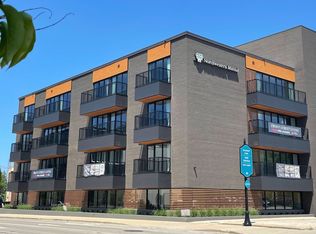 201 E Front St #46D98C985, Bloomington, IL 61701