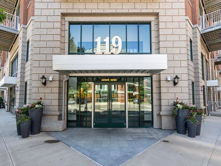 121-towne-apartments-poi-003-1