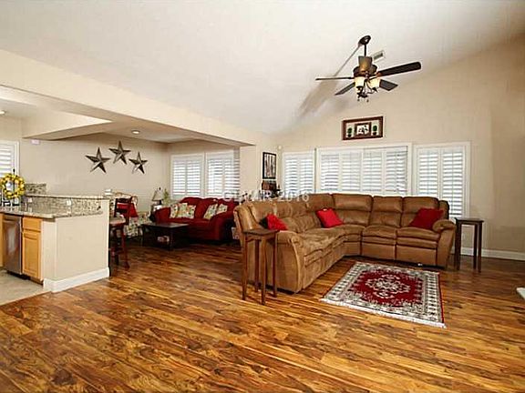 5th image of 8203 Vista Colorado St
