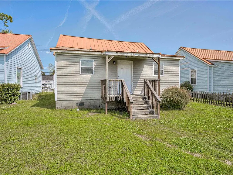 1606 Broad St — Photo 18