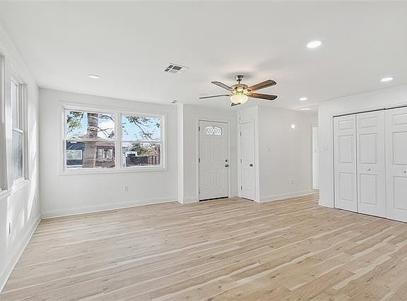 2nd image of 927 Rupp St