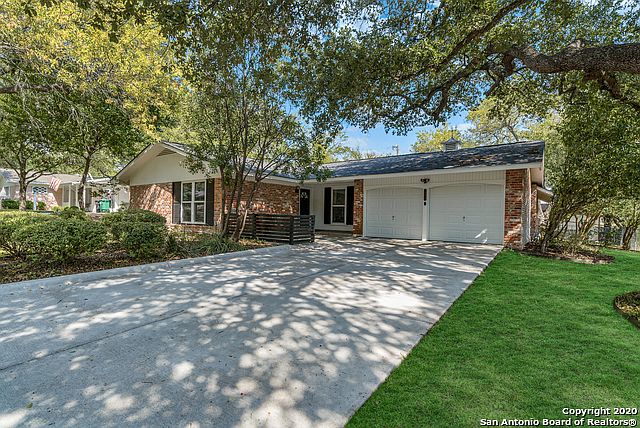 1st image of 10910 Burr Oak Dr