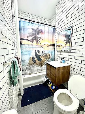 4th image of 30-15 33rd St #62
