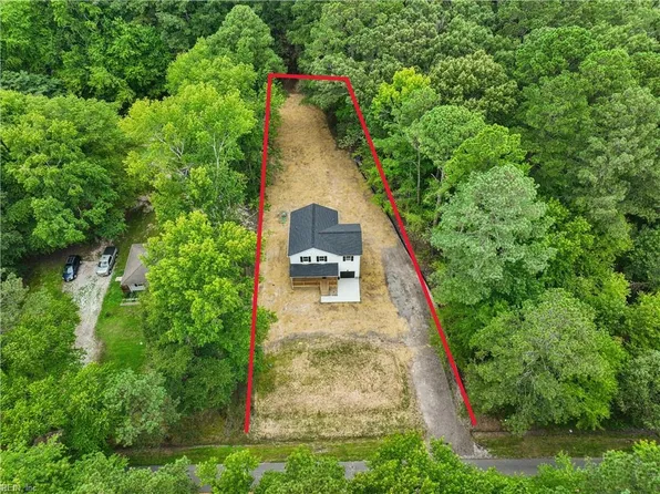 790 Glebe Rd, Mathews, VA 23109