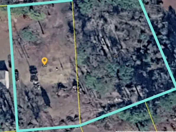 312 & 308 General Moultrie Dr, Bonneau, SC 29431