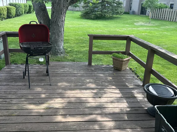 1521 Windsor Way, Racine, WI 53406