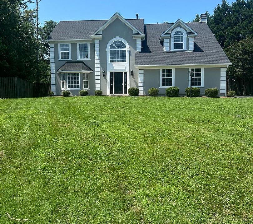 1st image of 10800 United Ct