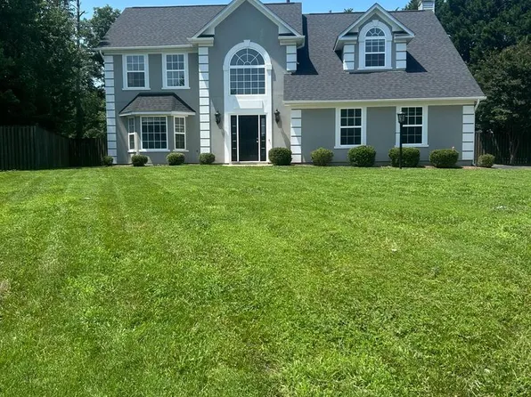 10800 United Ct, Waldorf, MD 20603