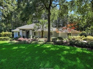 6 Peppertree Ln, Bluffton, SC 29910