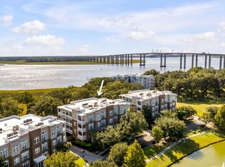 124 Fairbanks Oak Aly UNIT 3B, Daniel Island, SC 29492