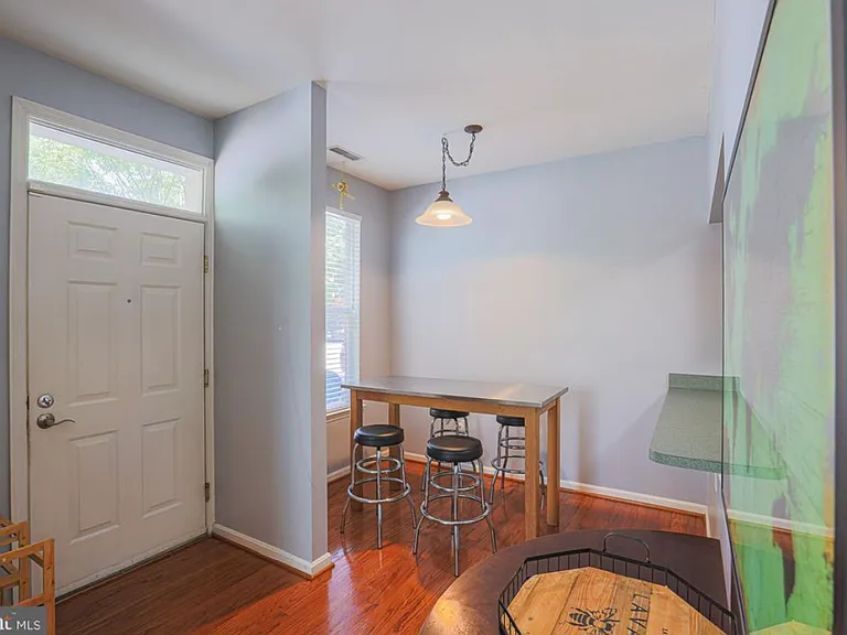 111 N Bethel St — Photo 4