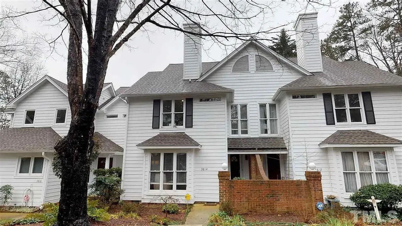 2 bed, 2.5 bath, 1409 sqft, $1,850 — Photo 1