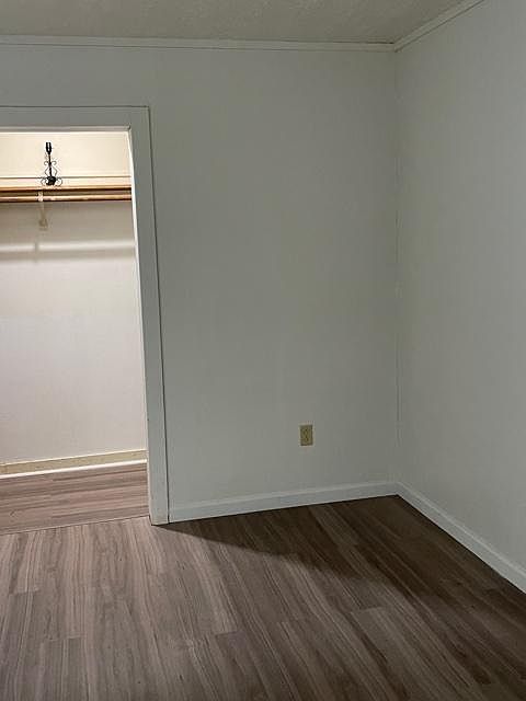 1st image of 255 W Hartel St