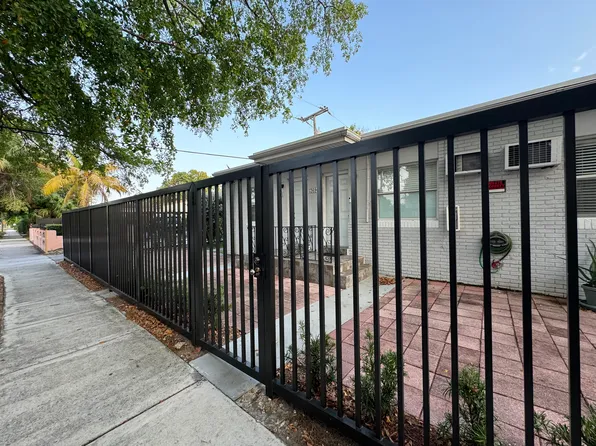 2690 SW 24th Ter, Miami, FL