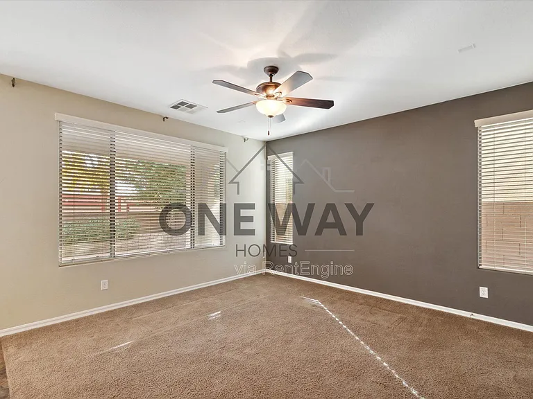 18815 E Swan Dr — Photo 9