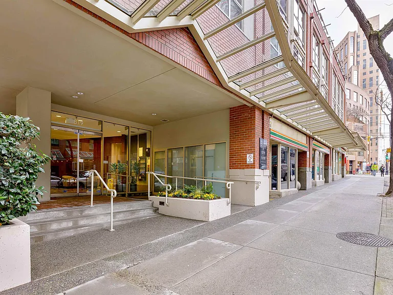 819 Hamilton St #1104 — Photo 26